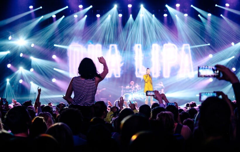 Victoria Falls Texas Vintage Holiday Escape